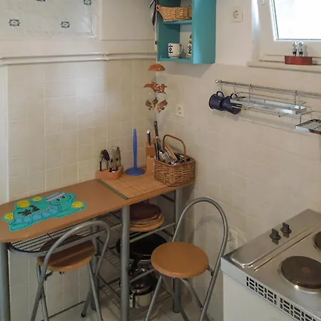 1 Bedroom Beautiful In